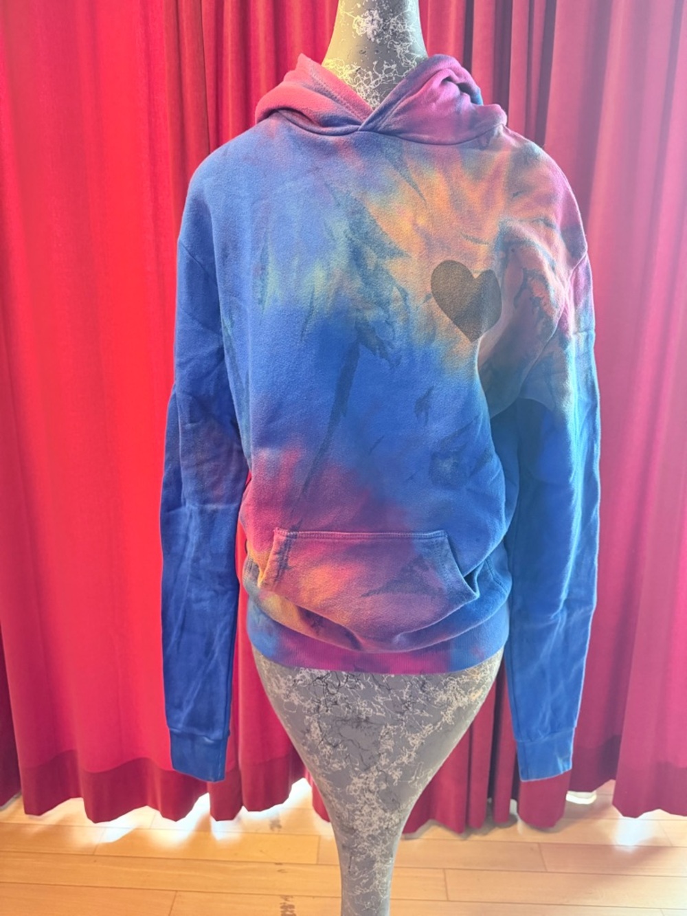 Tie-Dye Heart Pullover Hoodie - Blue & Pink